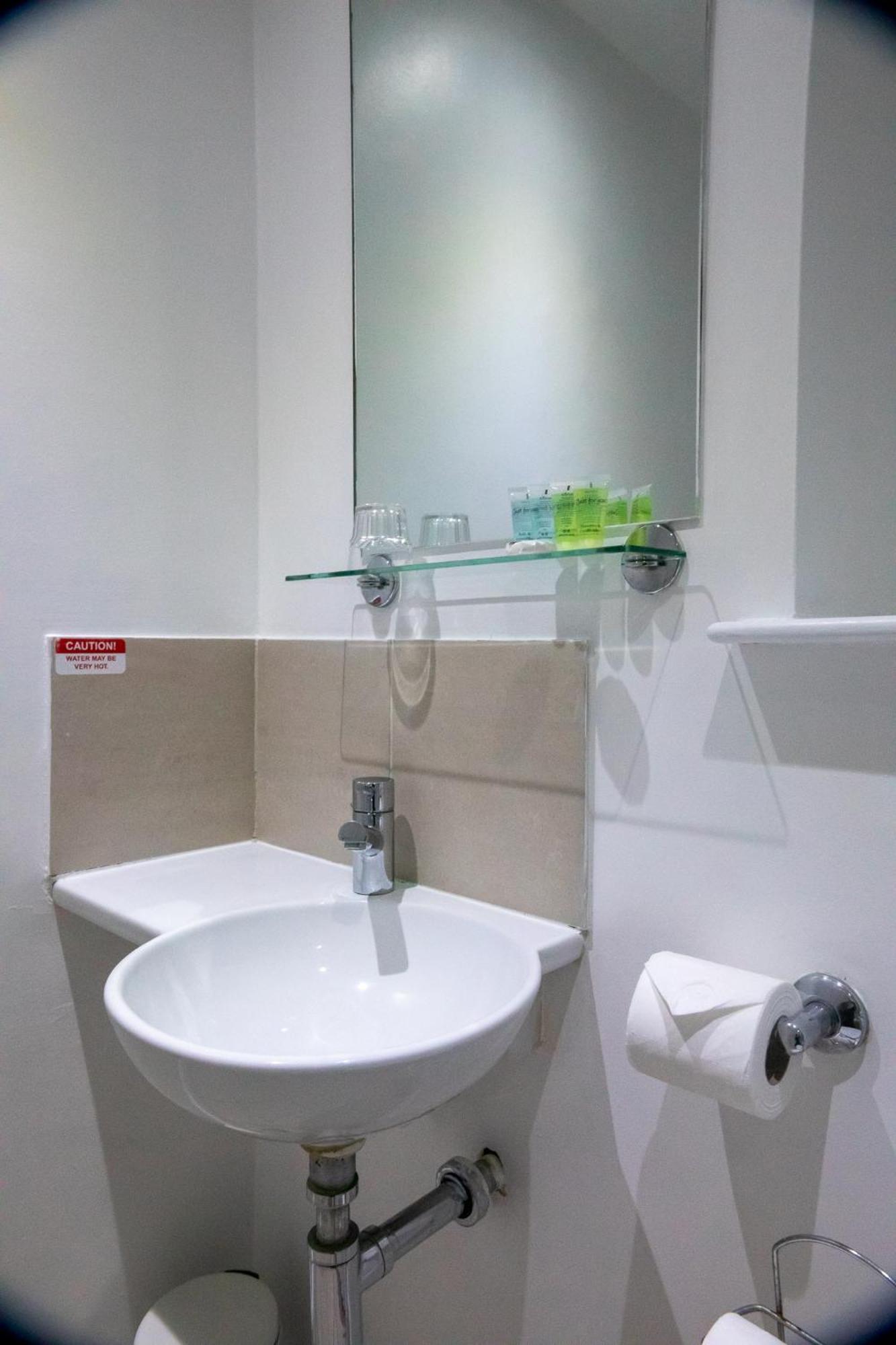 The Hare And Hounds Bed and Breakfast Fulbeck Exteriör bild